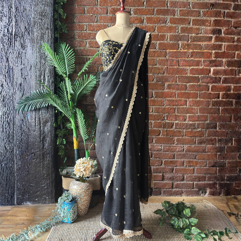 Contour Summer 2025 By Priti Sahni