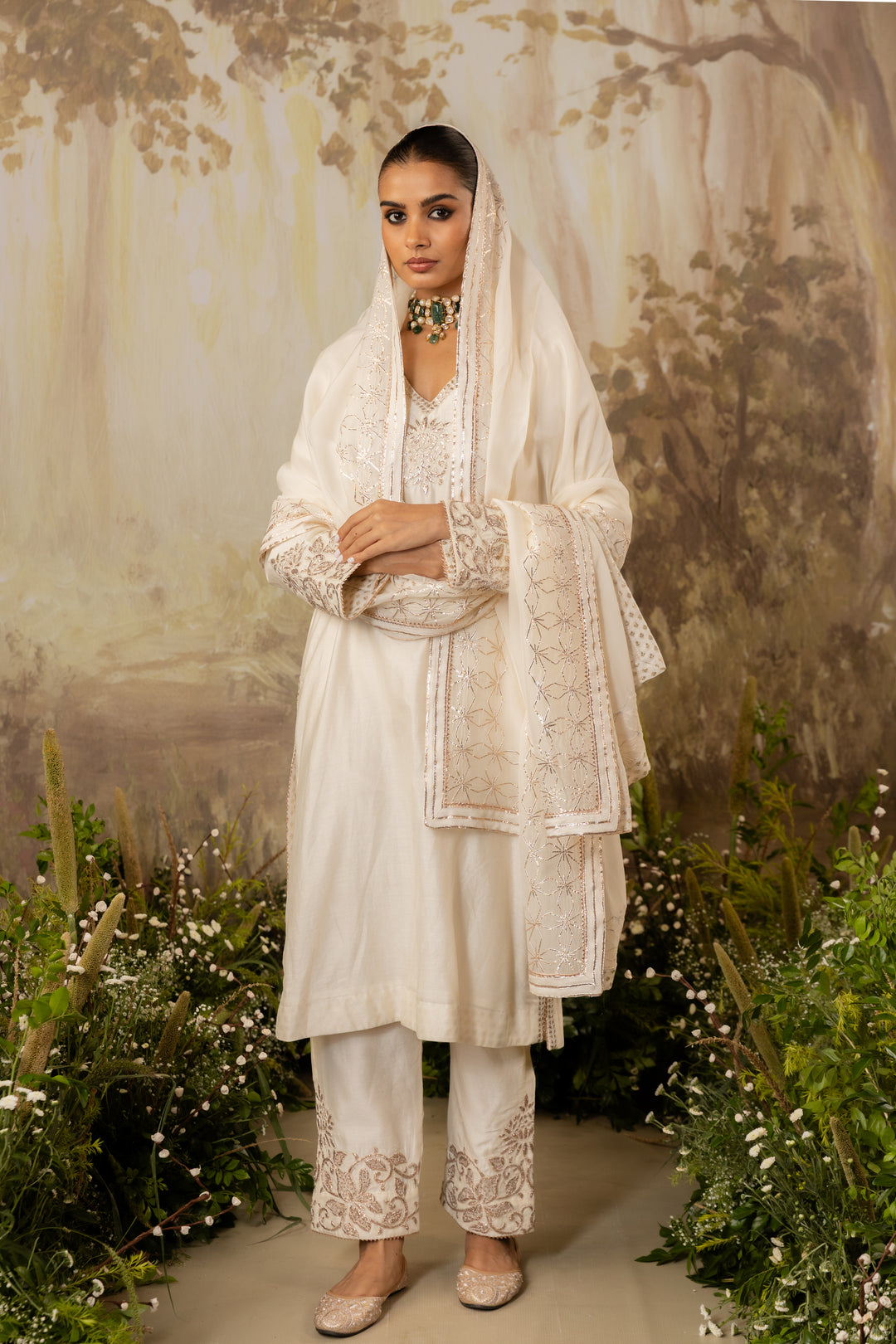 Ivory Chanderi Embroidered Kurta Set