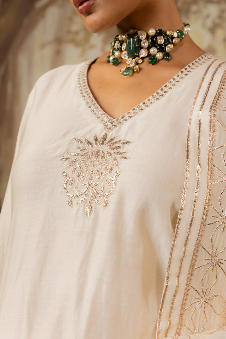 Ivory Chanderi Embroidered Kurta Set