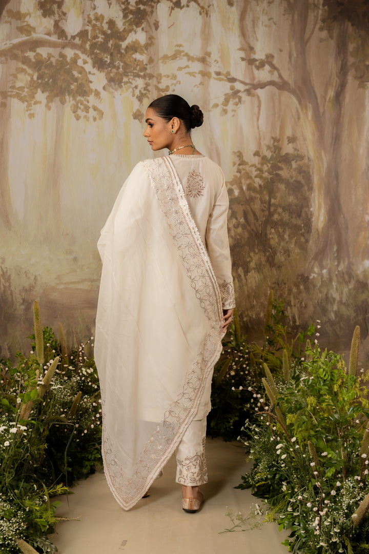 Ivory Chanderi Embroidered Kurta Set
