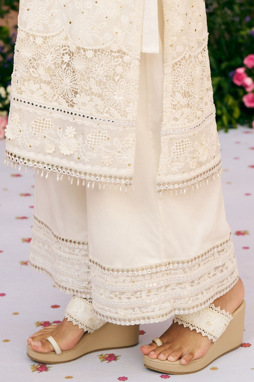 Itriya Organza Off White Kurta Set