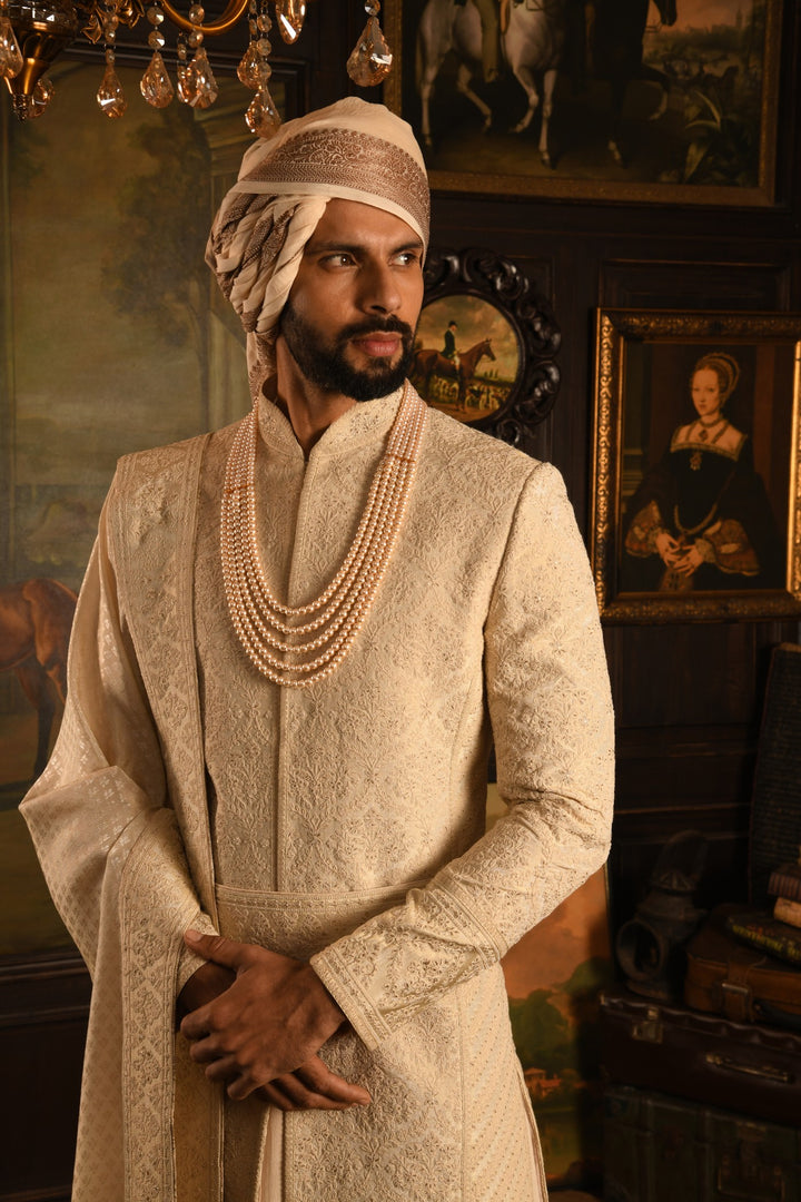 Maharaja Ivory Anarkali Sherwani: A Masterpiece Of Contrast And Luxury