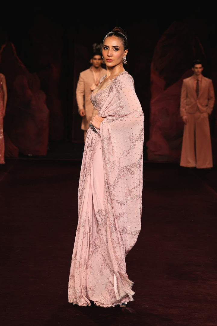 Gul Noor Saree