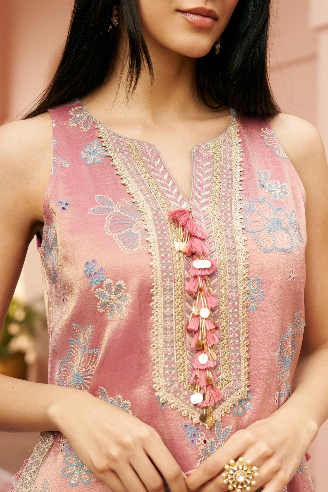 Gulkar Tissue Light Pink Kurta Set