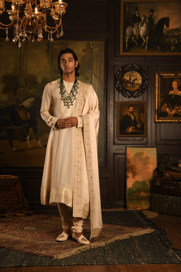 Regal Inlay: The Beige Royal Sherwani Of Timeless Craftsmanship