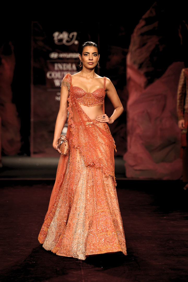 Aruna Noor Lehenga