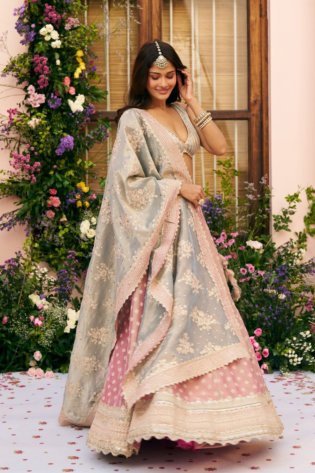 Bansuri Tissue Light Pink Lehenga