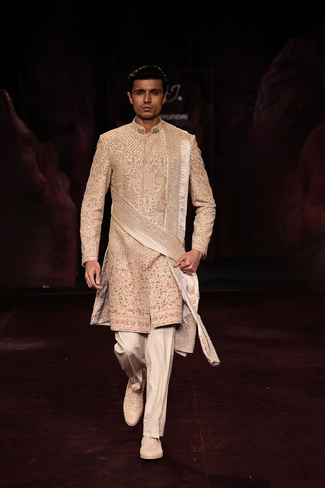 Chandraveer Sherwani Set
