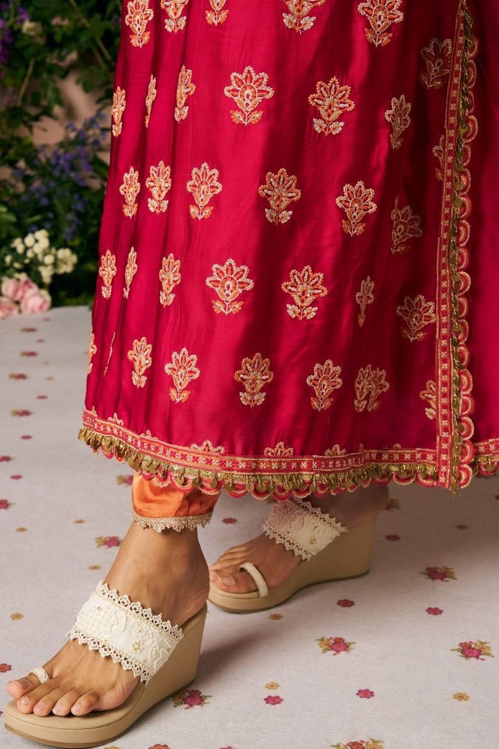 Chitra Cupro Satin Rani Pink Kaftan Set