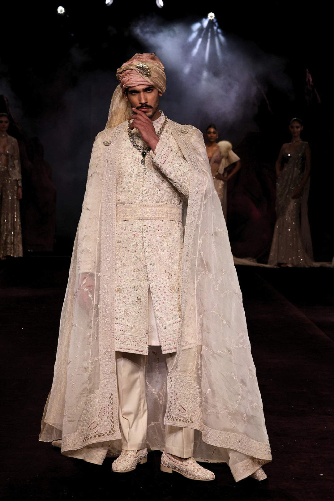 Vardhan Sherwani Set
