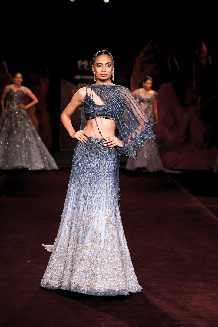 Neel Aabha Lehenga