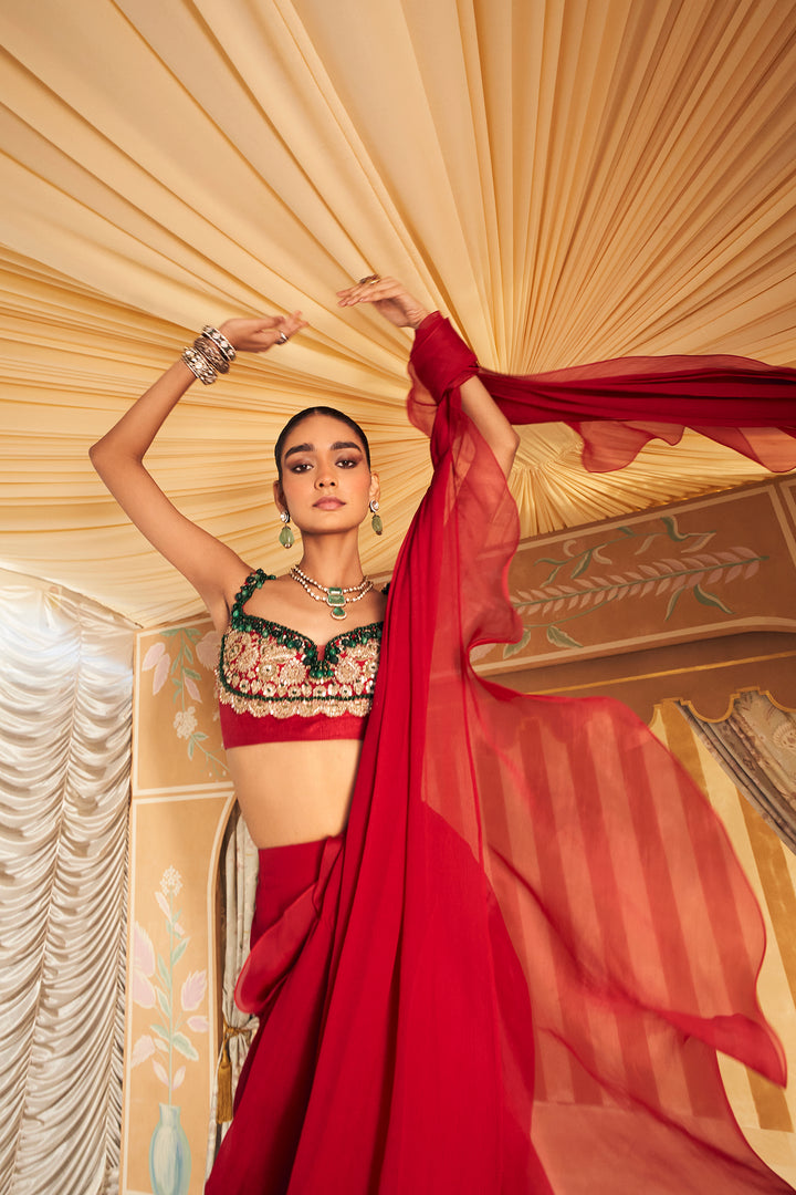 Chashm Saree Set