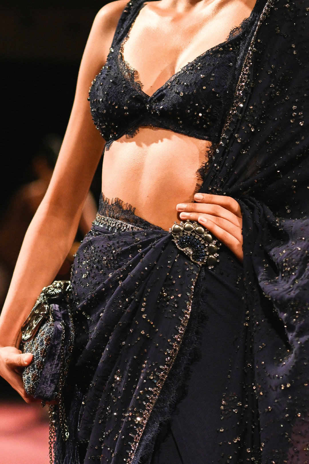 Neel Tara Saree