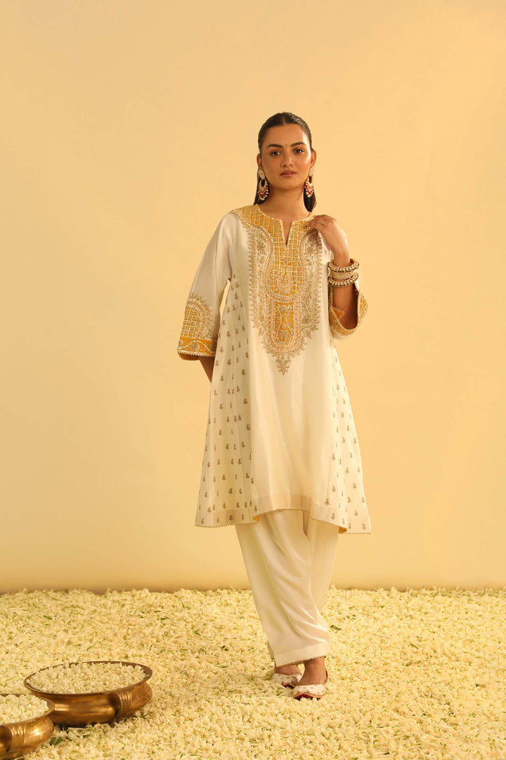 Arisana - Daisy Ivory Short Kalidaar Chauga With Salwar