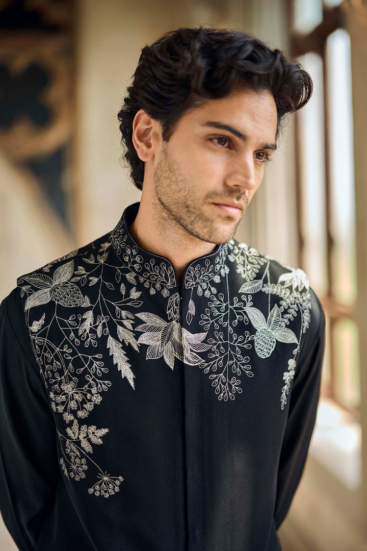 Black & Silver Bundi Set