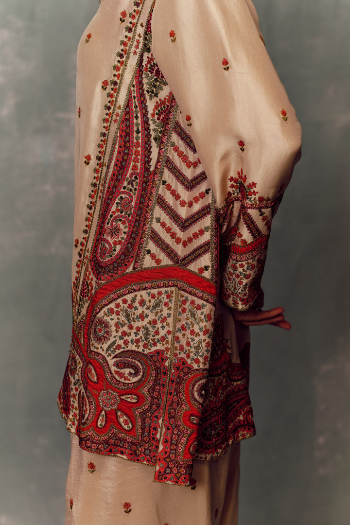 Kashida Lumière Kurta And Salwar Set