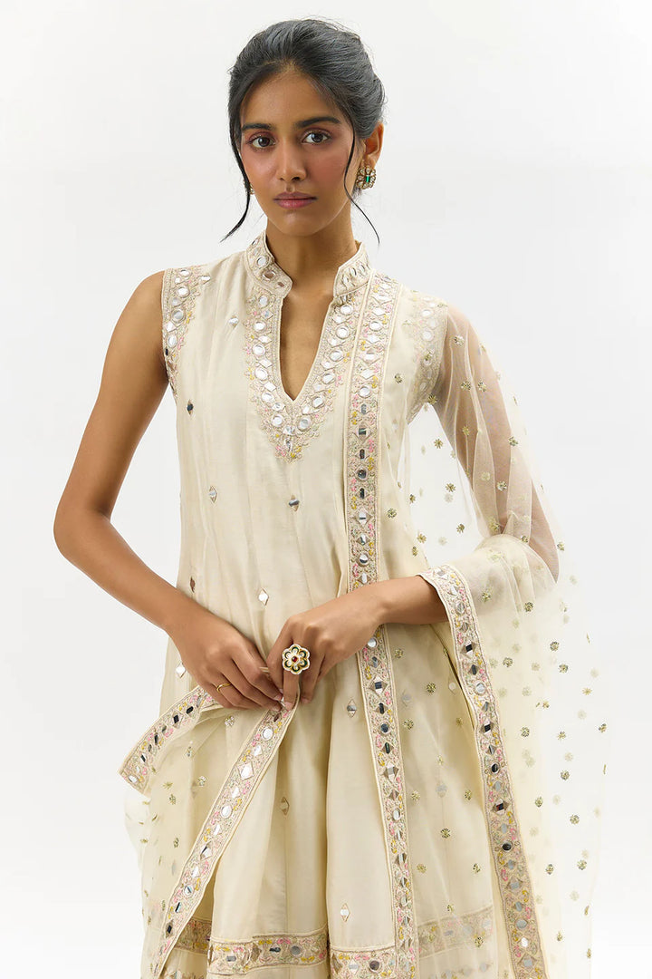 Gitashri Dhoti Set