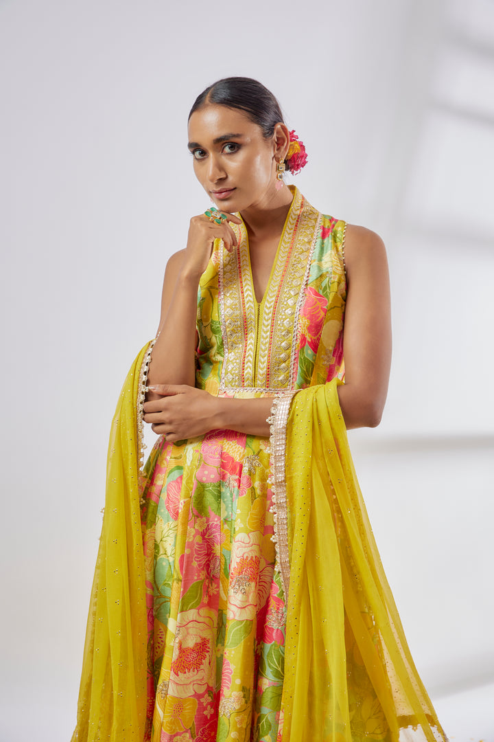 Ketki Ag Set With Churidar