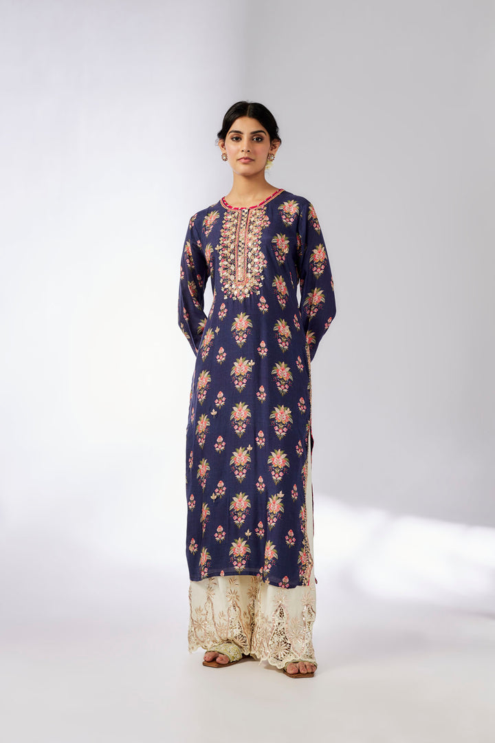 Dhara Tunic