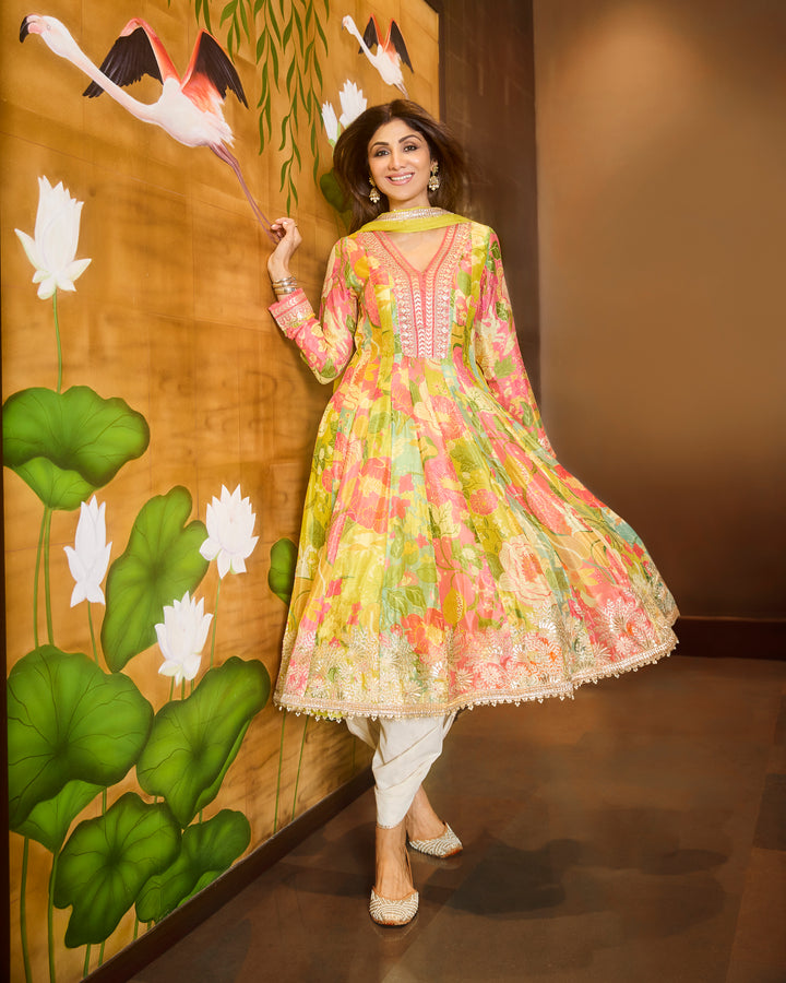 Nasreen Dhoti Set With Dupatta