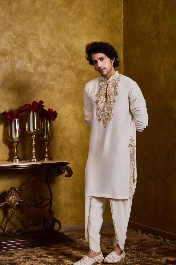 Ivory Kurta Dhoti Zari Embroidery Set