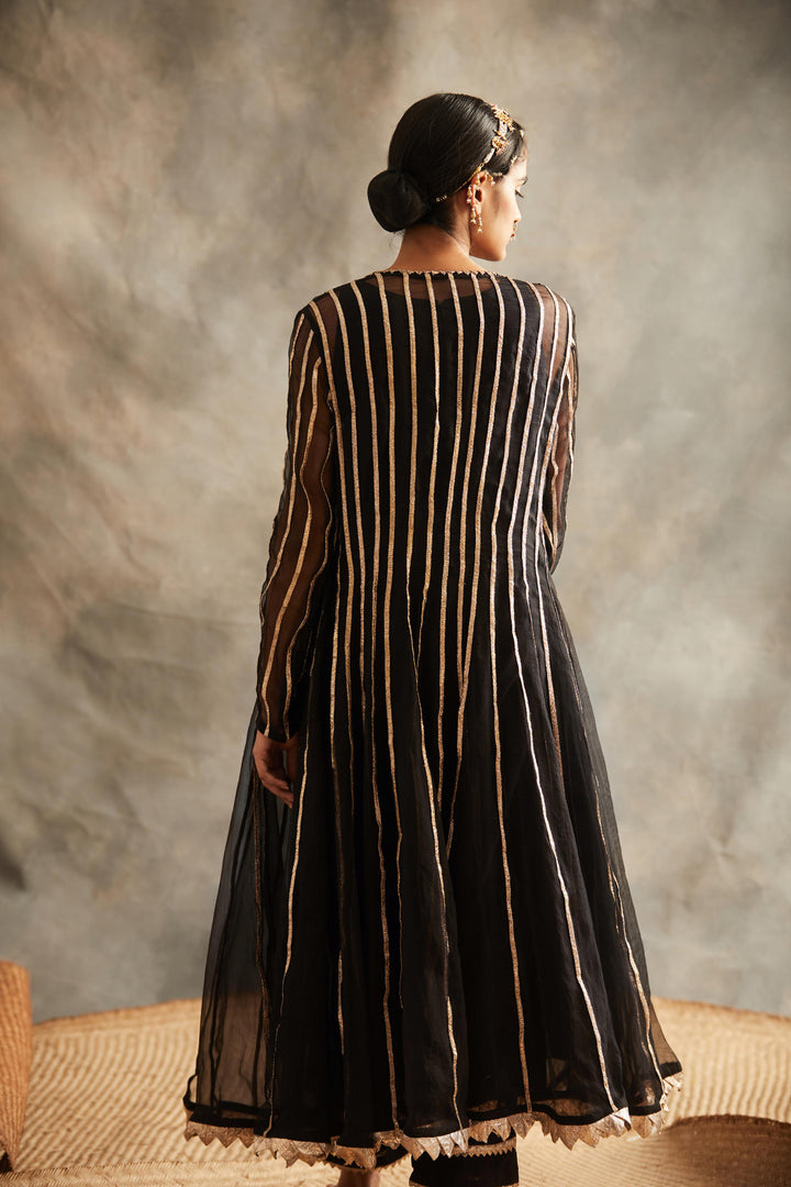 Kala Azmat Jacket Set
