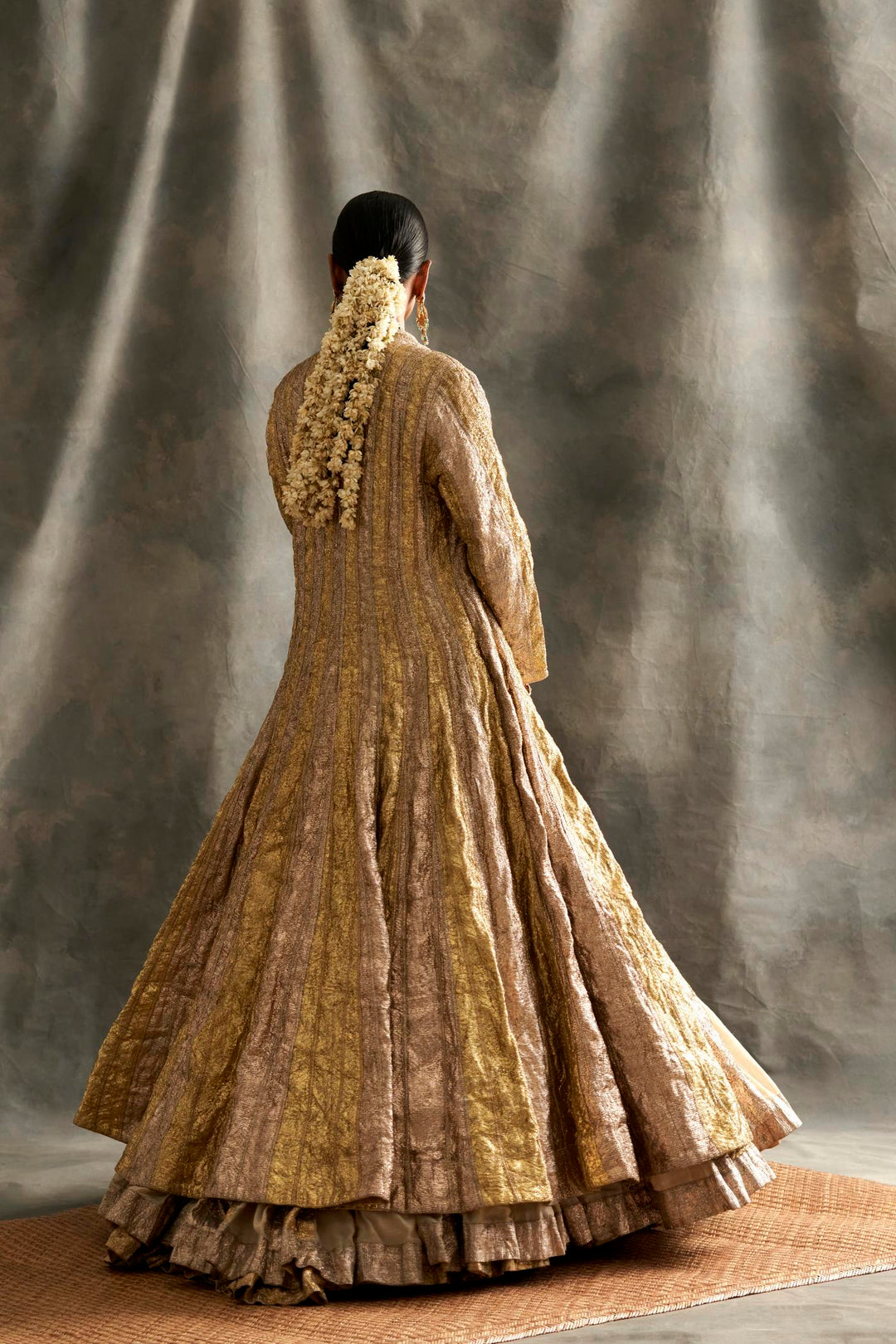 Riwaayat Jacket Lehenga Set