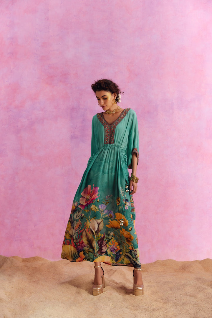 Bianca Kaftan