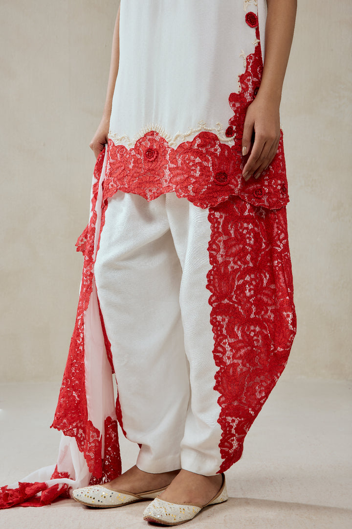 White Georgette With Red  Lace Applique Suit Set