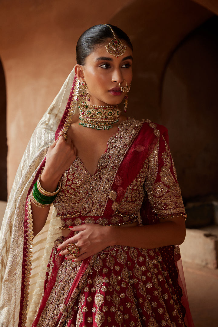 Mehfil Zardori Lehenga