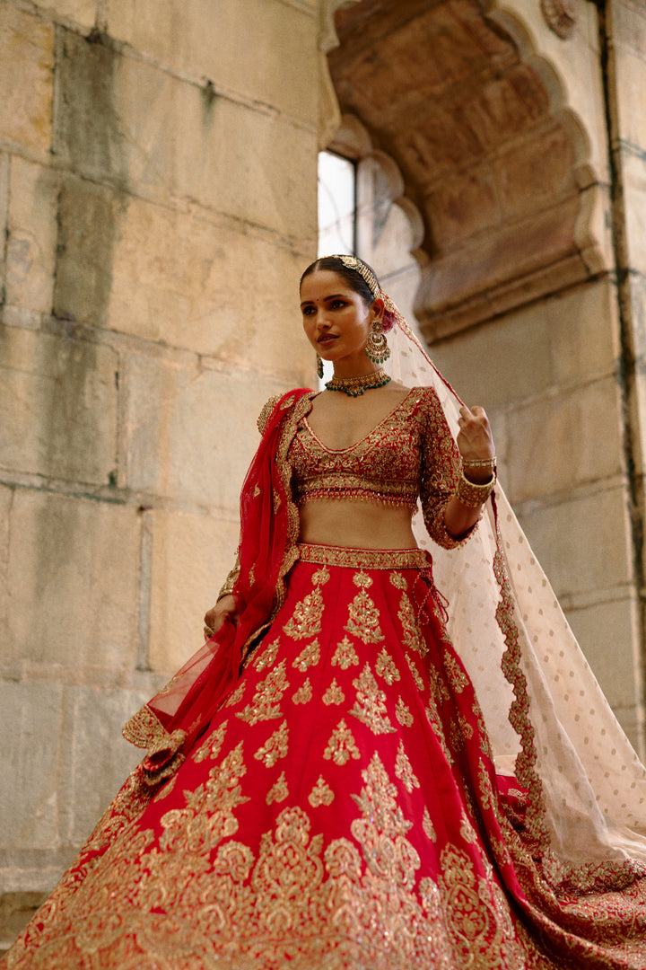 Red Mehr Lehenga