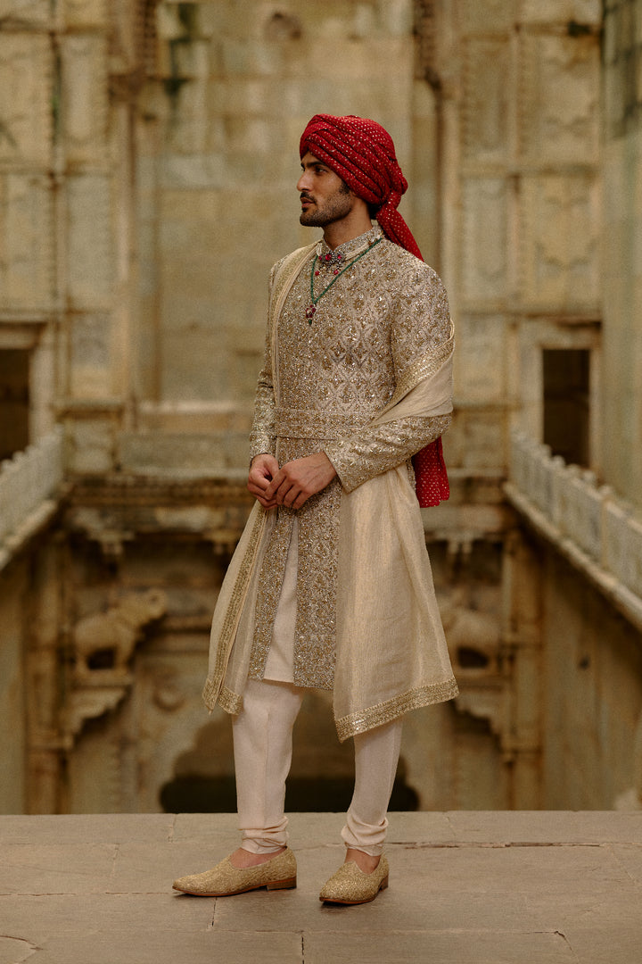 Gold Sherwani Zardozi Embroidery Set