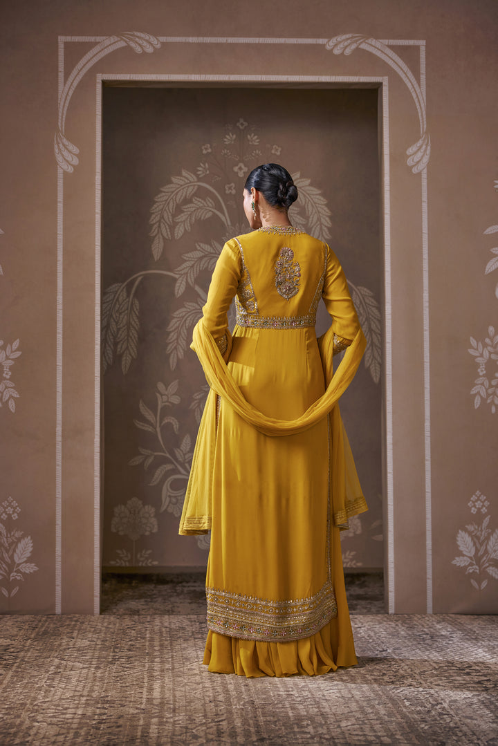 The Descent Kurta Set