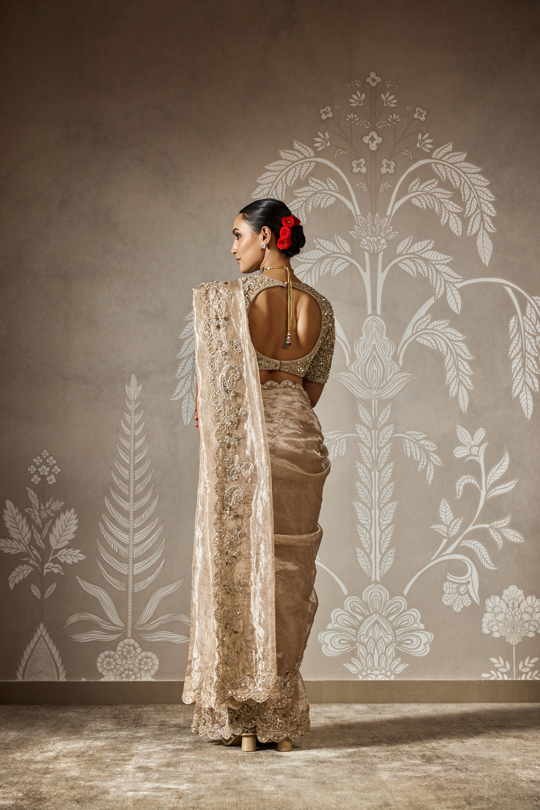 Aabroo Saree Set