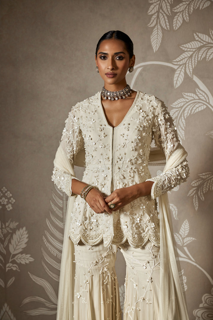 Nayra Peplum Set