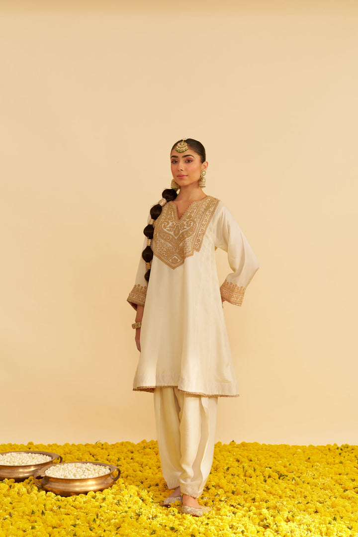 Mehza - Short Chauga