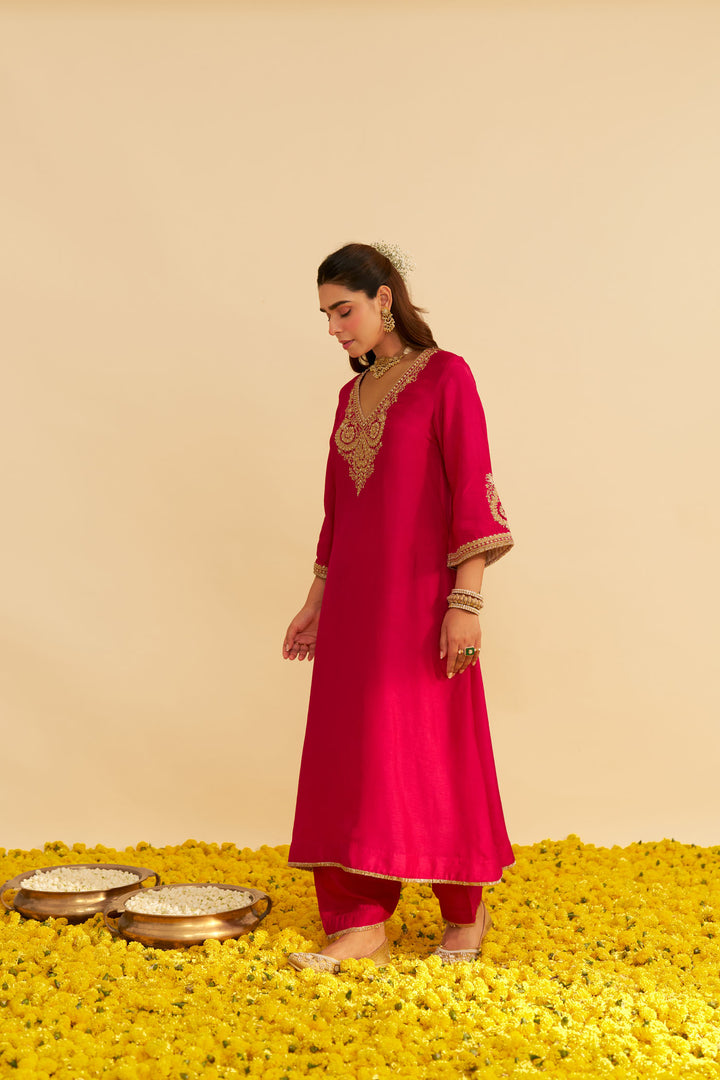 Haayat - Long Kaftan