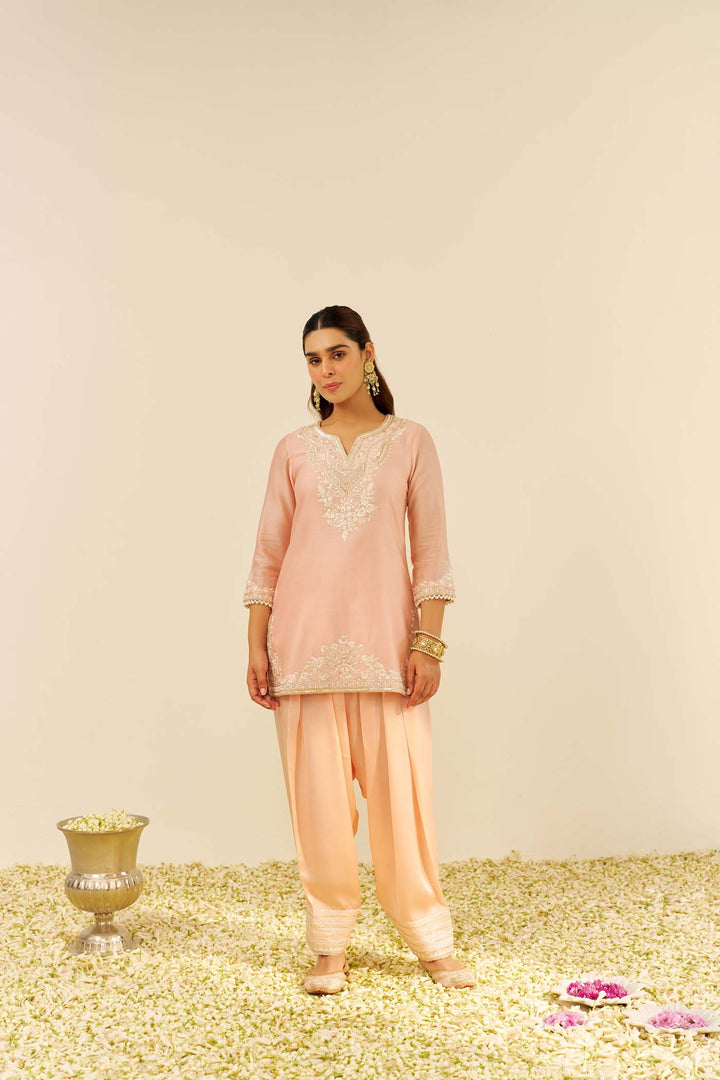 Haniya - Short Kurta