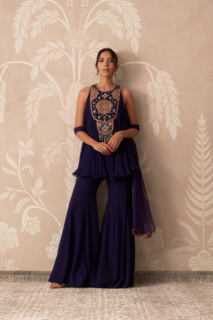 Mannat Kurti Skirt Set