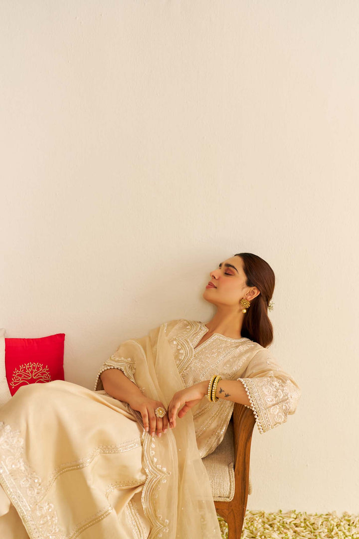 Maaroofa - Long Chauga