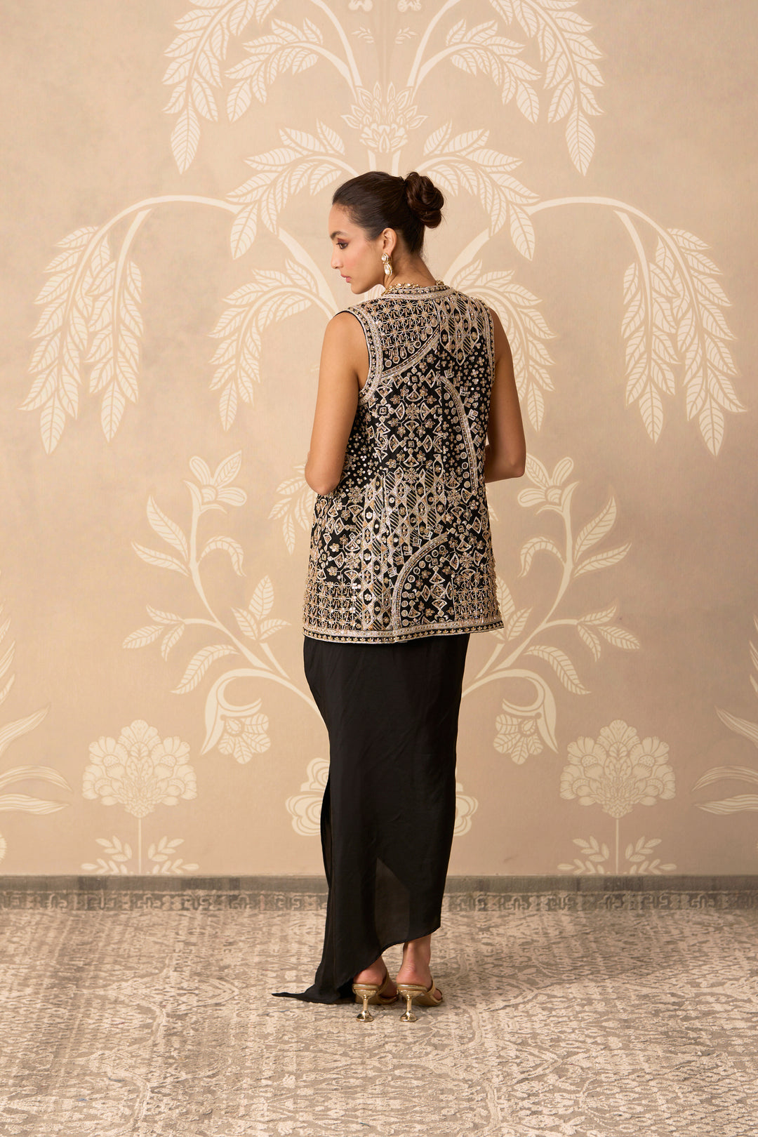 Aaina Jacket Skirt Set