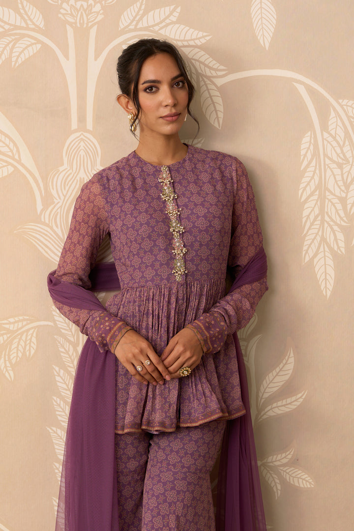 Izhaar Peplim Garara Set