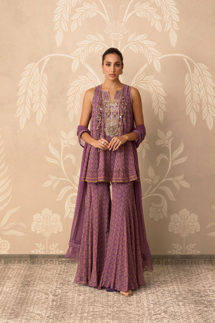 Roohana Kurti Garara Set