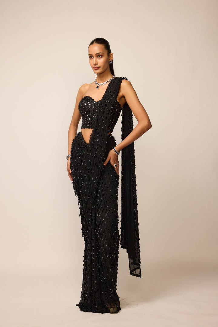 Black Single Drop Saree Set
