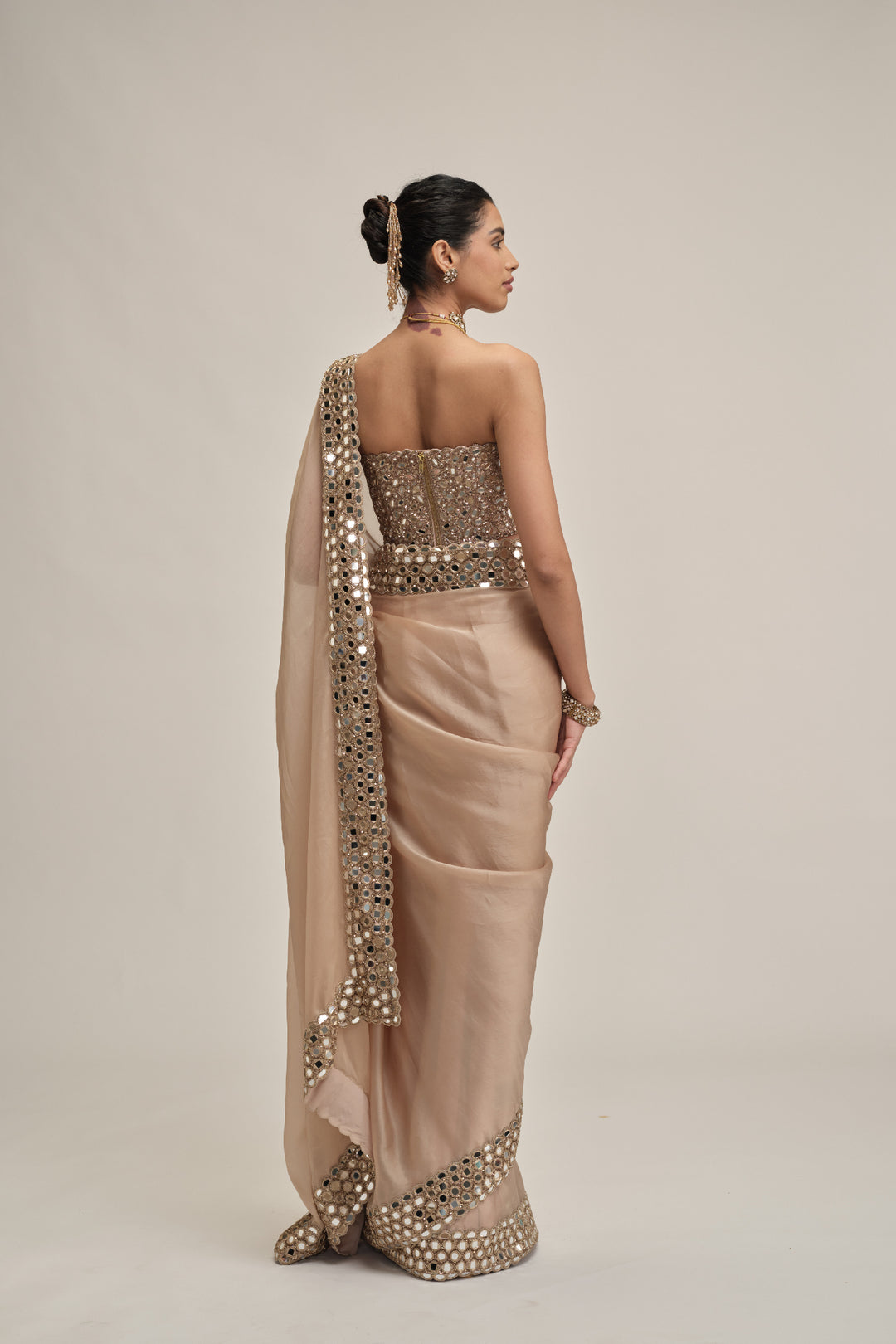 Light Beige Mirror Border Saree With Corset Set