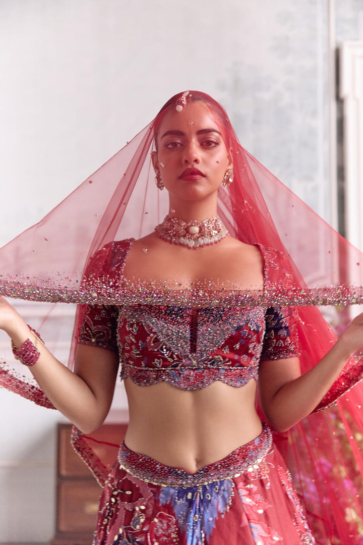 Ridaa With Veil