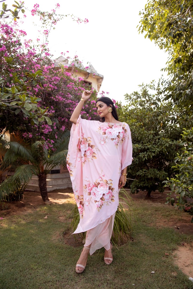 BABY PINK KAAFTAN SET