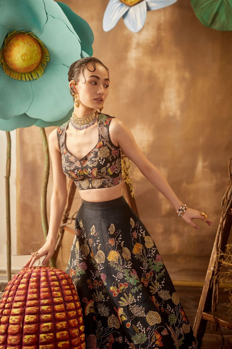 BLACK EMBELLISHED & PRINTED LEHENGA SET