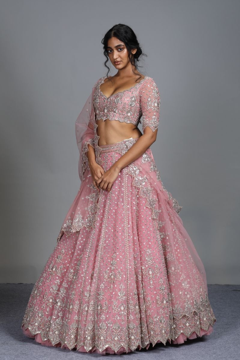 NILOUFER LEHENGA