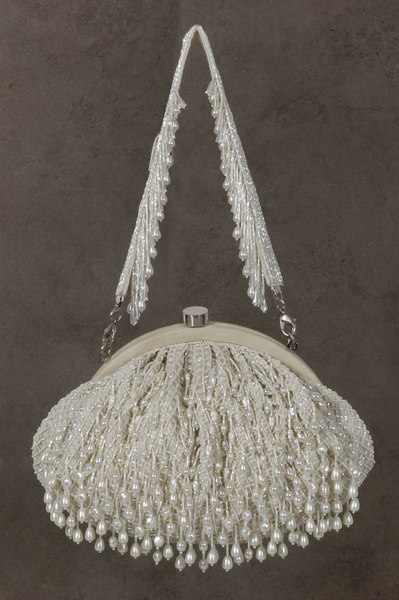 OPAL SOFT POUCH IVORY WITH HANDLE